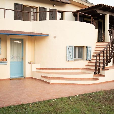 Nel Verde Del Villaggio - Casetta Celeste Гоннеза Экстерьер фото