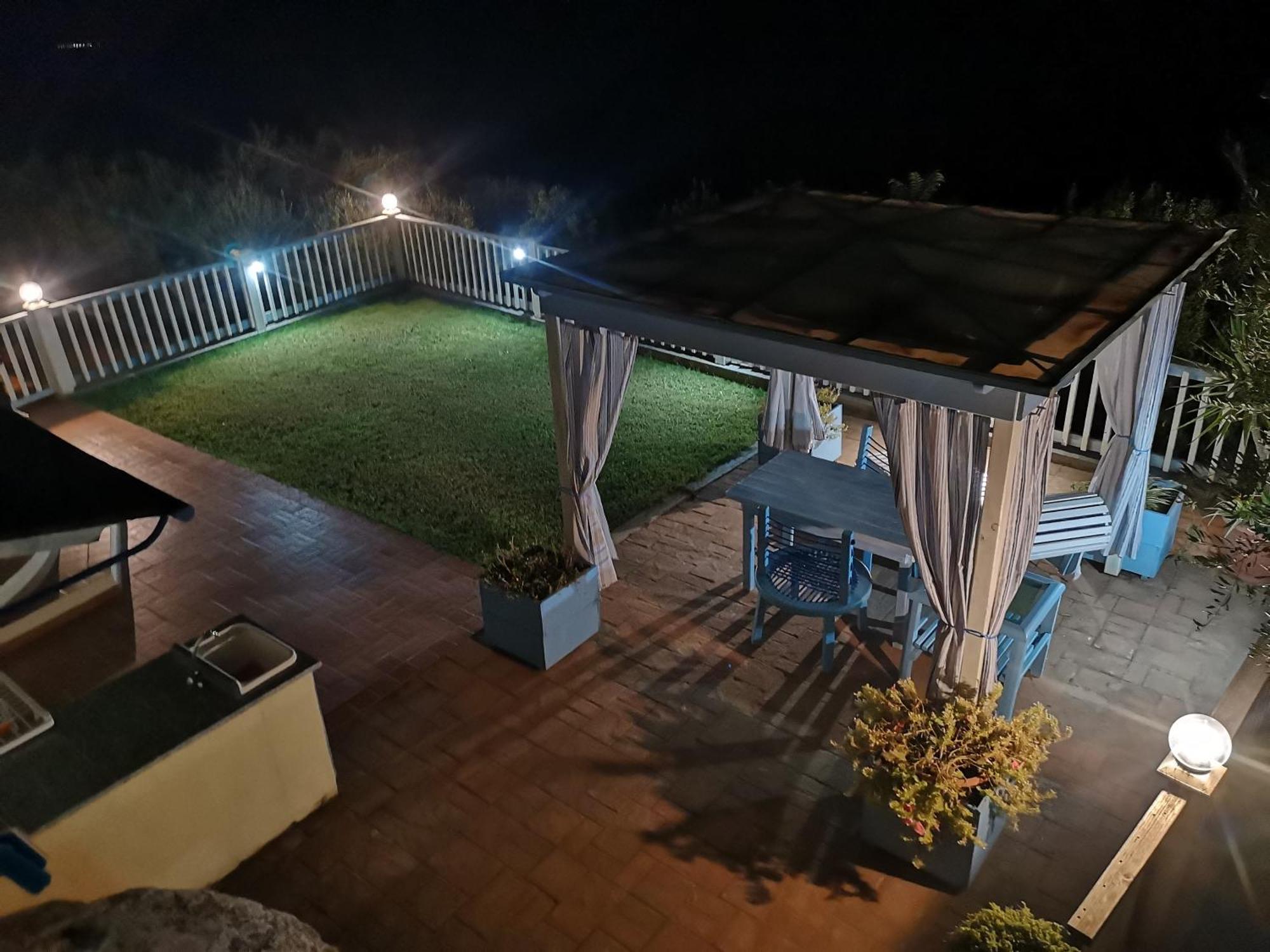 Nel Verde Del Villaggio - Casetta Celeste Гоннеза Экстерьер фото