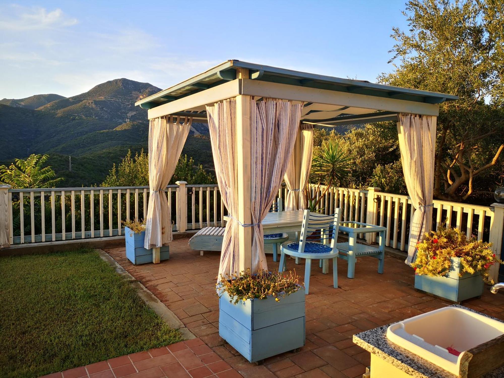 Nel Verde Del Villaggio - Casetta Celeste Гоннеза Экстерьер фото